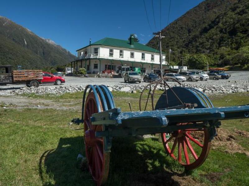 Otira Stagecoach Hotel Kültér fotó