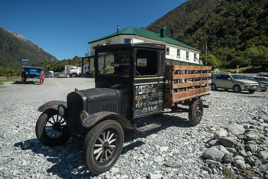 Otira Stagecoach Hotel Kültér fotó