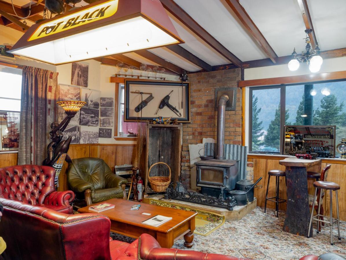 Otira Stagecoach Hotel Kültér fotó